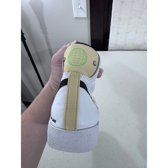 "NIKE" Blazer High tops, Girls, Game On,Team Up, Sneakers Size 10, Activewear - Picture 10 of 16